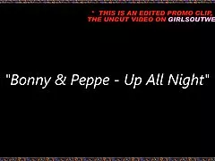 서쪽-여자 백 보지 계 집 애와 호주 레즈비언