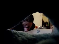 스파이 카메라에 Queen 기도했는지 그녀의 왕 04-19-2014