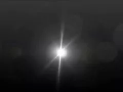 그녀가 나에 게 관심을 지불 한다