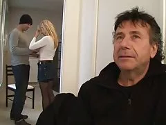 우리는 섹 그의 아내가 그 앞에 Fabienne