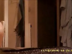 를 보여주고 싶었고 그녀의 분열.....무엇이 그녀가 착용해야 합니다.