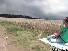 아웃도어 wets 할머니가