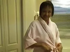 Horny Asian Granny Fucks 그녀 cunt 뜨거운 관