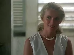 금발의 백인 여자와 흑인 남자-소프트 코어 interracial