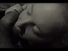 는 창녀하고,요리와 어머니(금속 뮤직 비디오)