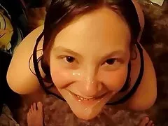 아마추어 여자 친구이구려 딕 및에게 얼굴