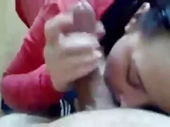 섹시한으로 입으로는 Busty 베