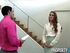 Propertysex-Abby 십자가를 버릇없는 부동산 대리인