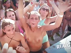 진짜 여자 사라 나쁜 섹시 알몸 보트 파티 술 크루즈 hd 홍보