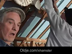 두 운이 grandpas 섹시 한 스키 니 하이 틴 섹스