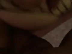 성숙한 돈을 사랑하는 젊은 꼬