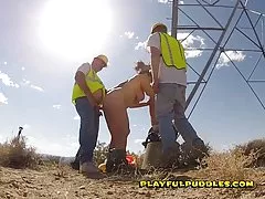 두 내 동료들이 사막에