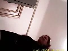 50 년 엄마 면도에 숨겨진 카메라